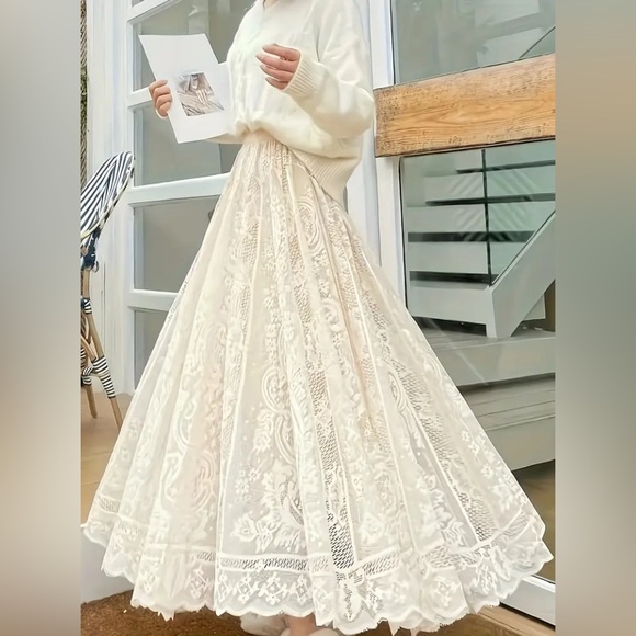 The Real Clean Company Dresses & Skirts - Elegant Cream Lace High Waist Maxi Skirt New Boutique